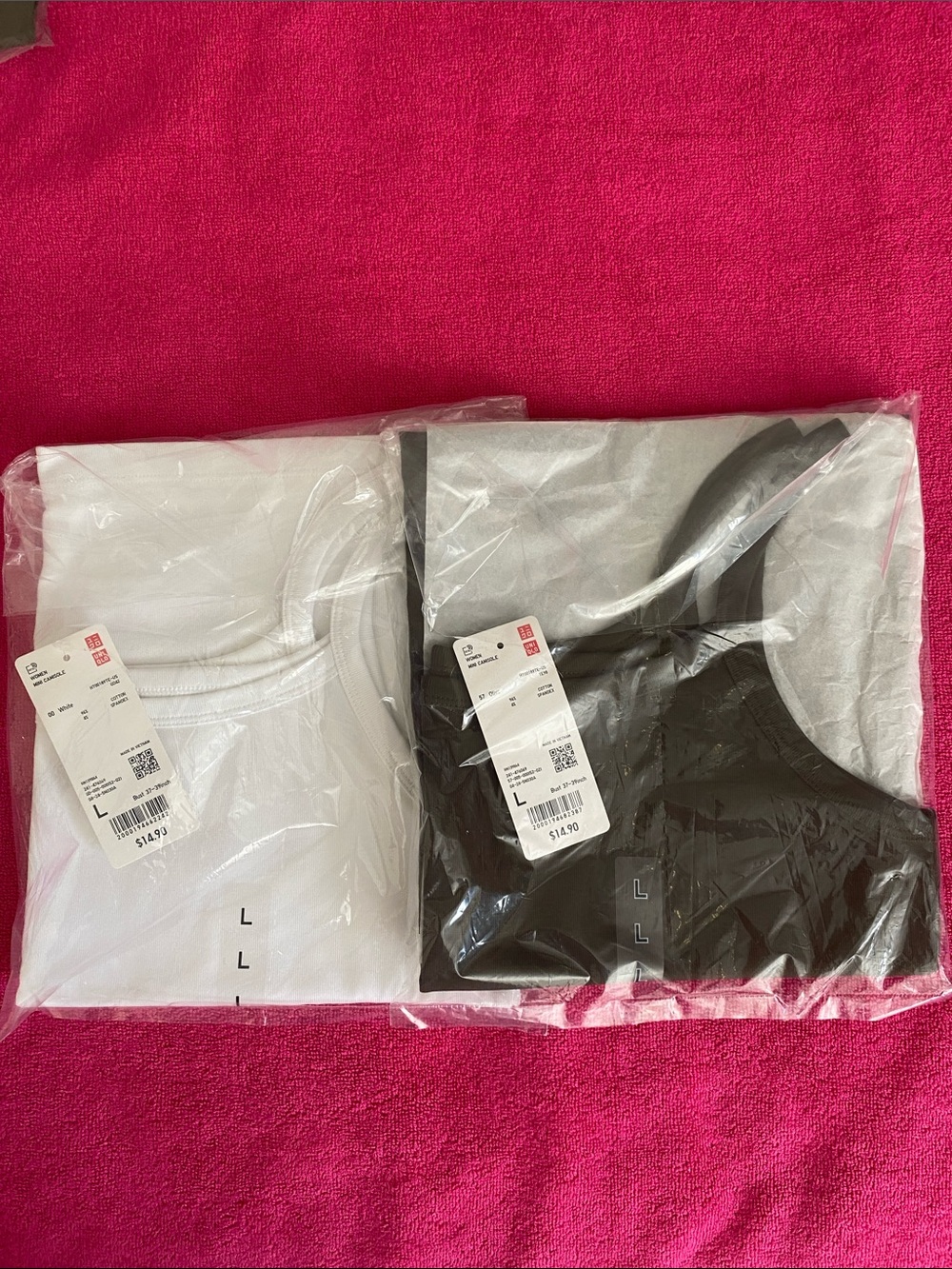Uniqlo Tank Tops in White & Olive 2PC